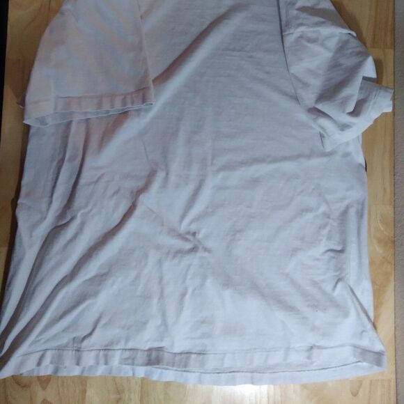 Vintage Dubai Spell Out Graphic T-Shirt - Picture 7 of 8